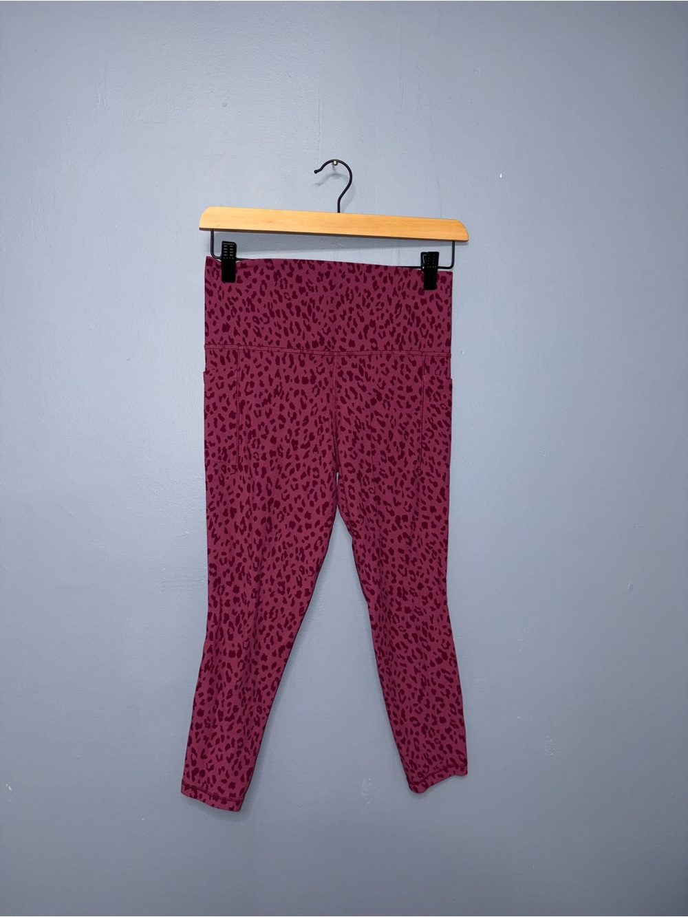 Athleta | Pink Printed Leggings